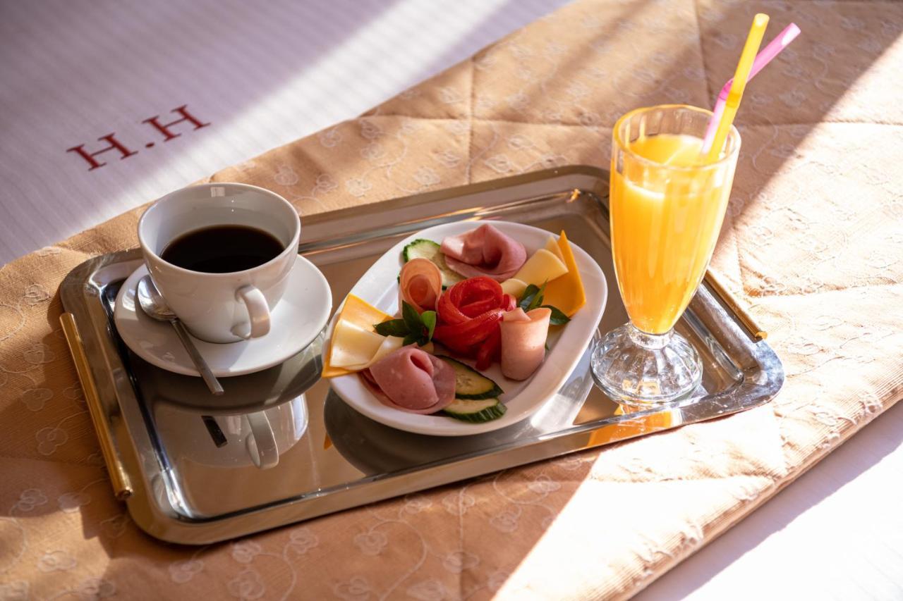 Halepa Hotel Ханья Экстерьер фото